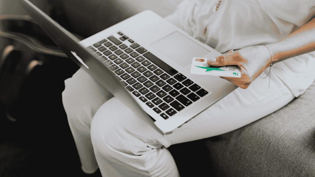 defaults on credit report